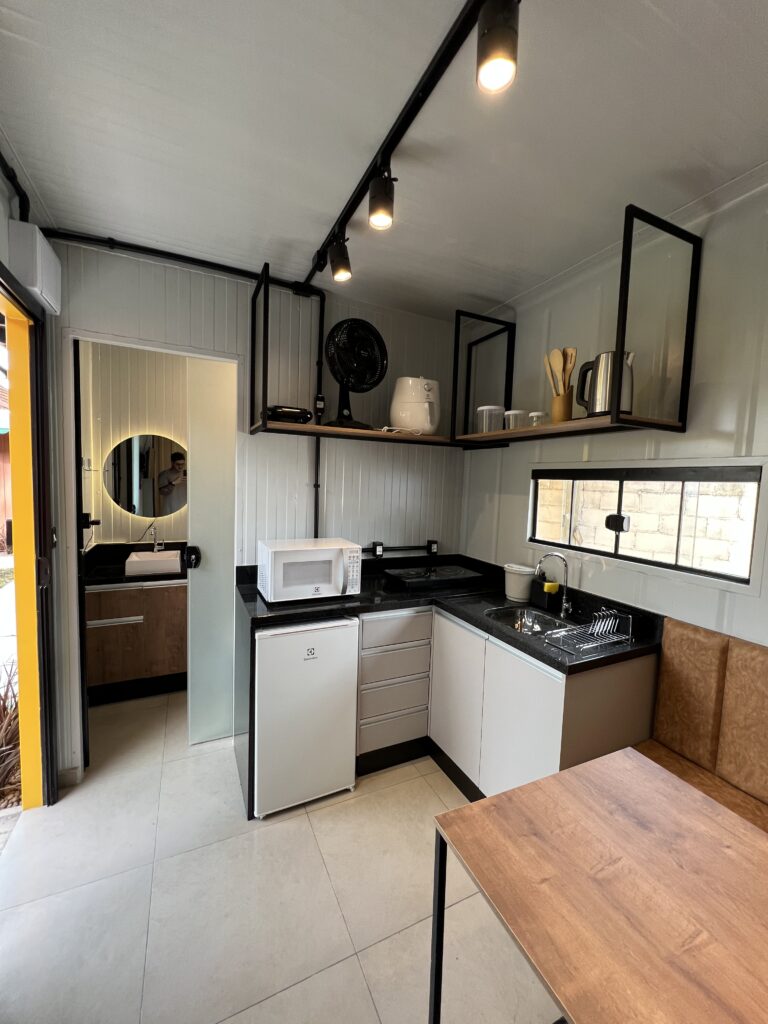 casas e kitnet modulares em container em itajaí SC